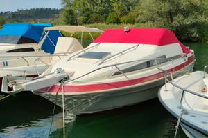 Motoscafo norvegese Skibsplast 670 VS