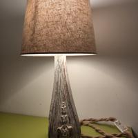 lampada da tavolo o salotto 