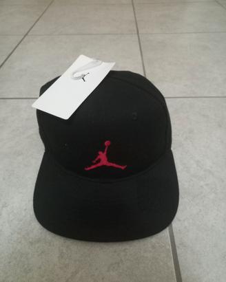 cappellino nike jordan