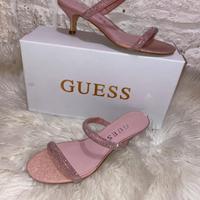 Sandali con tacco alto Guess 