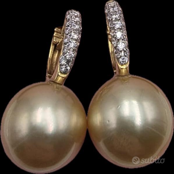 Boucles D'oreilles Mikawa By Damiani - Or Jaune 18 Carats, Perle Mabe Et Diamants, Neuf Avec étiquettes