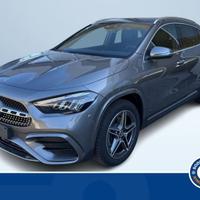 Mercedes-Benz GLA 250 E PLUG-IN HYBRID AUTOMA...