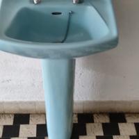 lavandino a colonna