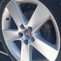 Cerchi in lega da 17 pollici per Saab