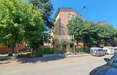 Trilocale - Via Viareggio