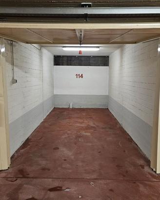 Box auto chiuso in centro a Limone Piemonte