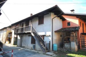 Villa di 80 m² con 4 locali a Zubiena