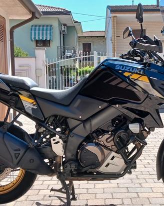 Suzuki v strom 1050 xt