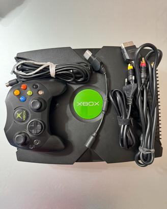 XBox con 2 joystick e 2 giochi