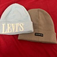 due cappelli