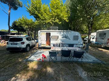 Caravan Wik Safari 490 km (Knaus) - 6 posti