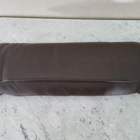 Poltrona frau, 2 cuscini, poggiareni.