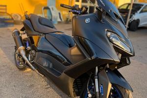 Yamaha Tmax 560 2022