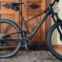 Scott Spark 940 taglia M carbonio 2023 usata