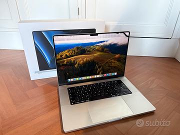 Apple MacBook Pro 16  M2 Pro