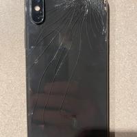 Iphone X. Non funzionante. Per pezzi di ricambio.