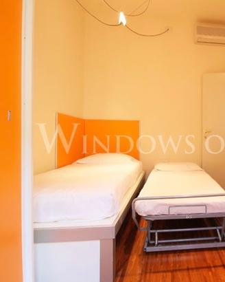 Cameretta con 2 letti 2 materassi e armadio