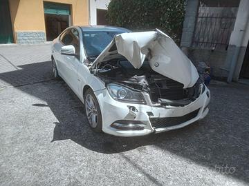 AUTO INCIDENTATA 