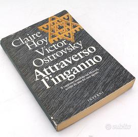 Libro "Attraverso l'inganno" di Ostrovsky e Hoy