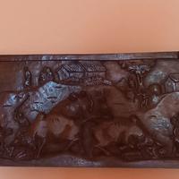 Quadro in legno intagliato e in rilievo