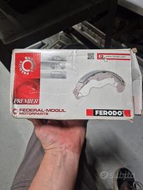 GANASCE FRENI FERODO FSB681 