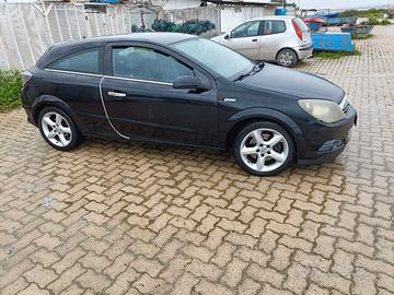 Opel Astra h 
