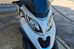 Piaggio Mp3 300 motore nuovo