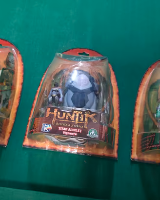 Huntik Secrets & Seekers - Lotto 3 Titan Amulet 