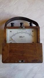 Raro Voltmetro portatile anni '40/'50 cassa legno