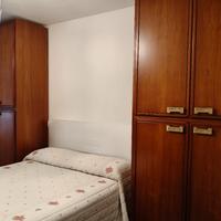 Camera da letto in noce con armadio 5 ante 