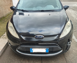 Ford Fiesta 1.4 GPL - 2010