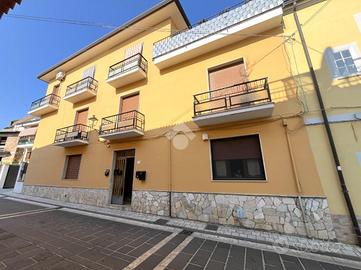 3 LOCALI A SAN NAZZARO