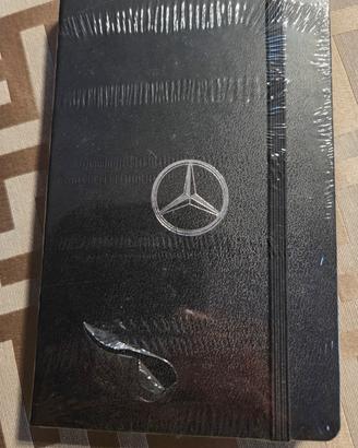 due agende Moleskine e Nespresso 
