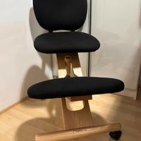 Sedia Ergonomica Cinius in legno nera