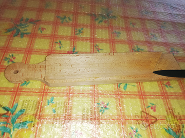 Tagliere per salame in legno