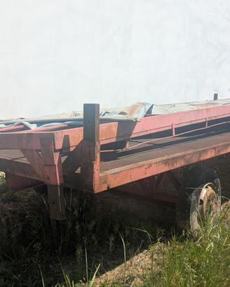 Pianale rimorchio agricolo