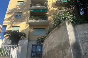 GASLINI QUARTO Bilocale via Carrara