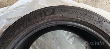 Gomme Michelin 235/45R18 98Y