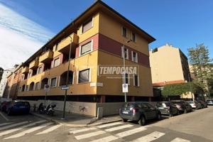 Monolocale arredato con terrazzino