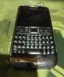 telefono Nokia E71