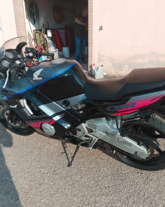 Honda CBR 600