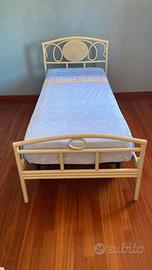 Lettino singolo per cameretta