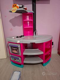 Cucina giocattolo