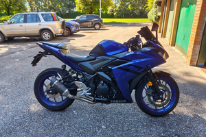Yamaha YZF-R3 ABS 2018