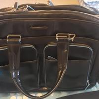 borsa in pelle mai usata