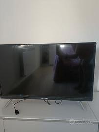 TV 32" United
