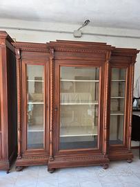 Mobile impero in noce 