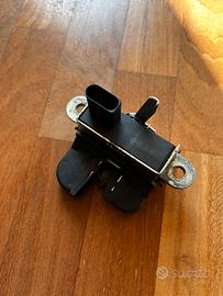 Serratura baule Golf 5