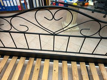 Letto Princess in ferro battuto con rete