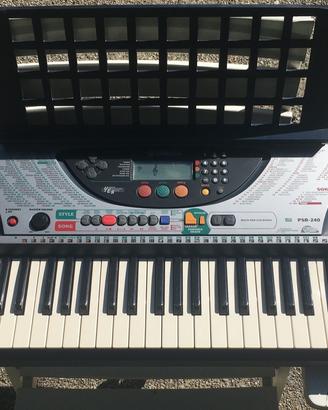 Tastiera YAMAHA PORTATONE PSR-240